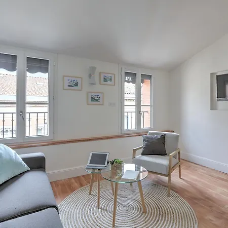 La Maison D'henri דירה